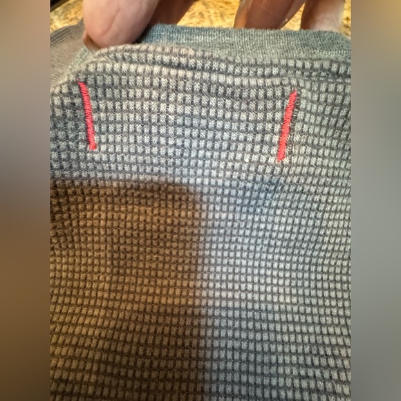 Tommy Bahama light waffle weave long sleeved shirt - Picture 5 of 10